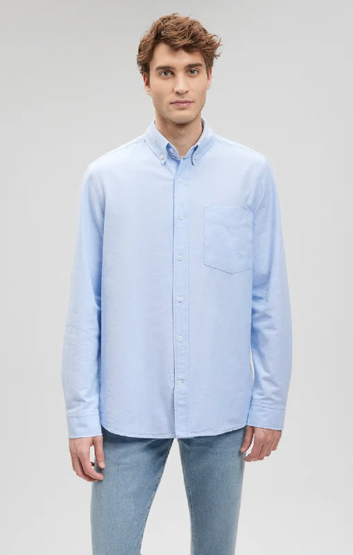 BUTTON-DOWN LONG SLEEVE SHIRT IN POWDER BLUE British Gentleman Style