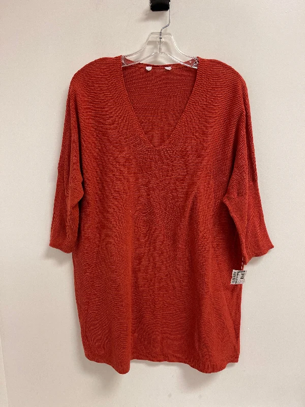 Top Long Sleeve By Clothes Mentor In Orange, Size: M Classic Men's Pin